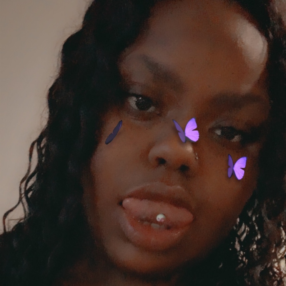 Meet your Posher, Lauren